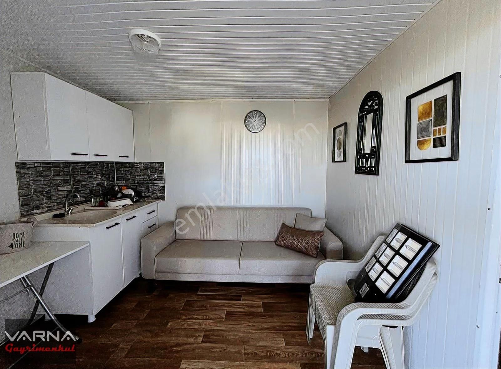 Menderes Oğlananası Satılık Köy İçi 217 M2 Bahçeli Ev - Görsel 3