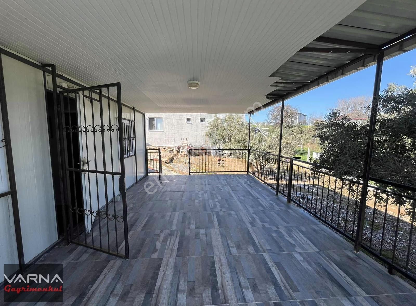 Menderes Oğlananası Satılık Köy İçi 217 M2 Bahçeli Ev - Görsel 26