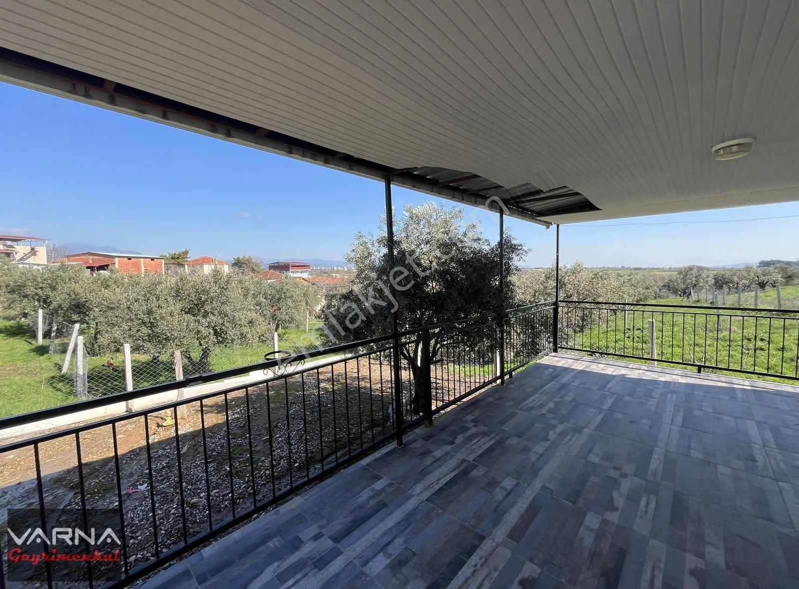 Menderes Oğlananası Satılık Köy İçi 217 M2 Bahçeli Ev - Görsel 11