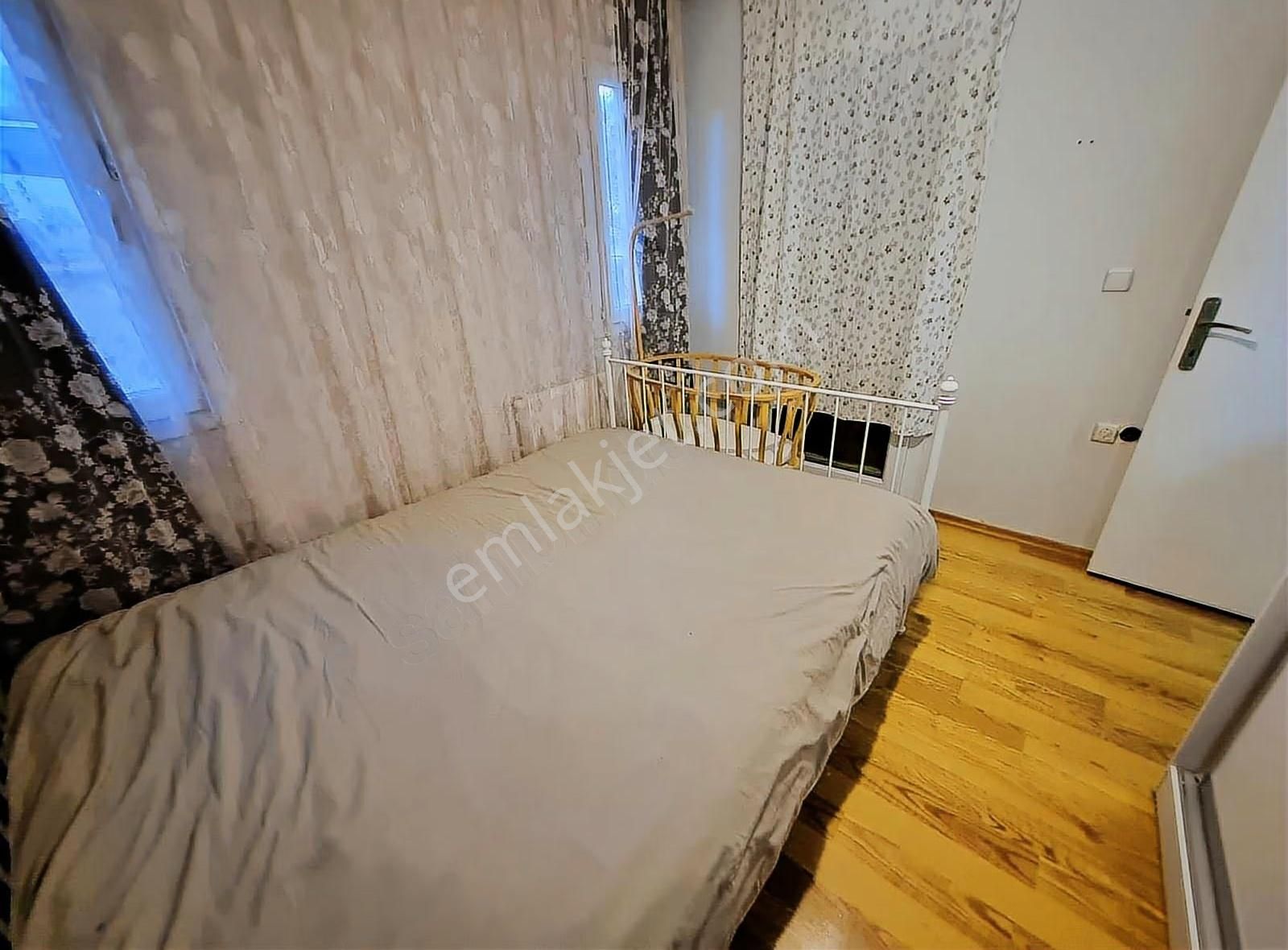 Yenifoça Narezen Mevkii Eşyalı Kiralık Daire - Görsel 9