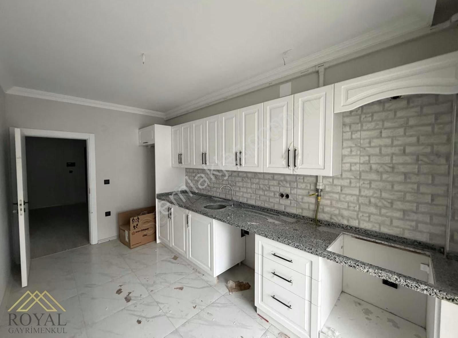 Kaşüstü Merkezde Satılık Daire - Görsel 14