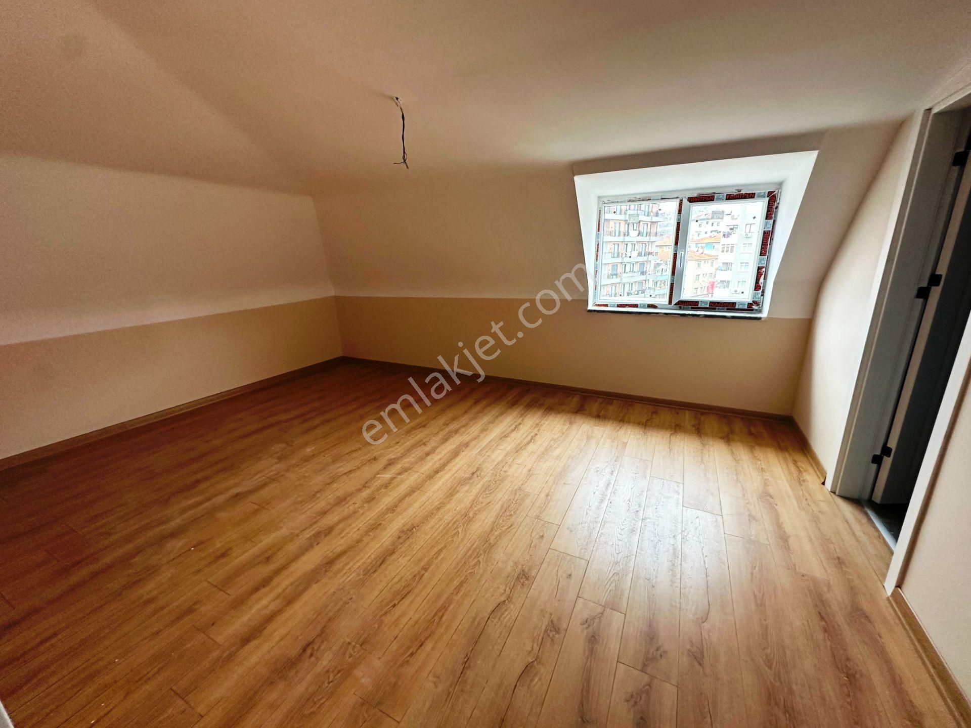 Dragos Orhantepe Sıfır Kapalı Otoparklı 190m2 Dublex Kiralık 4+2 - Görsel 10
