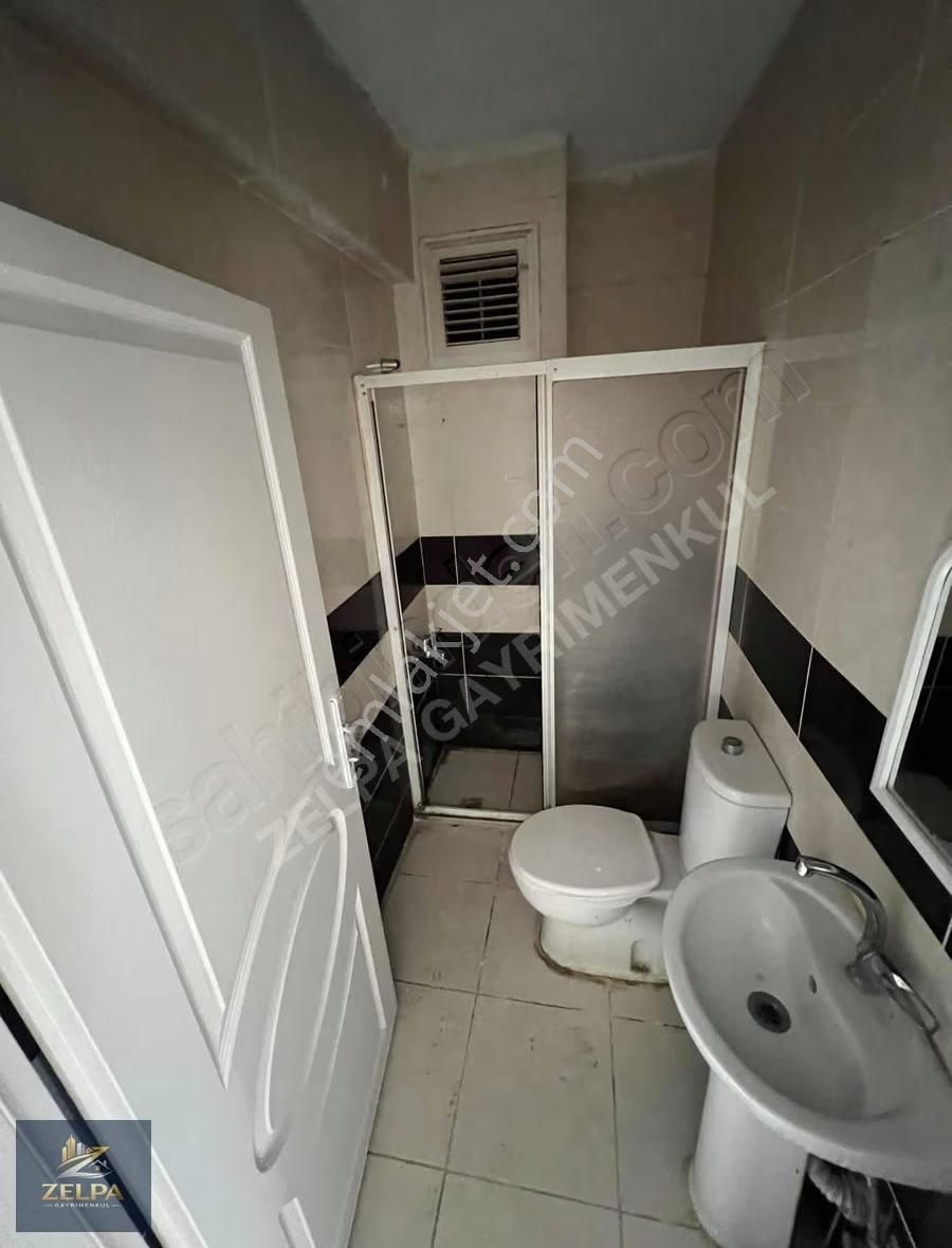 Esenyurt Devlet Hastanesi Karşısında 1+1 Kiralık Arakat - Görsel 18