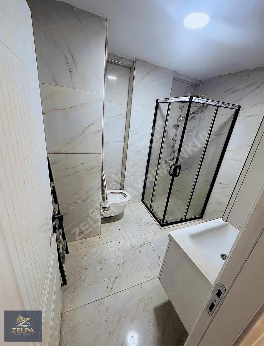 Şemsipaşa Mahalesinde 3+2 Sıfır Satılık Lüks Dubleks - Görsel 3