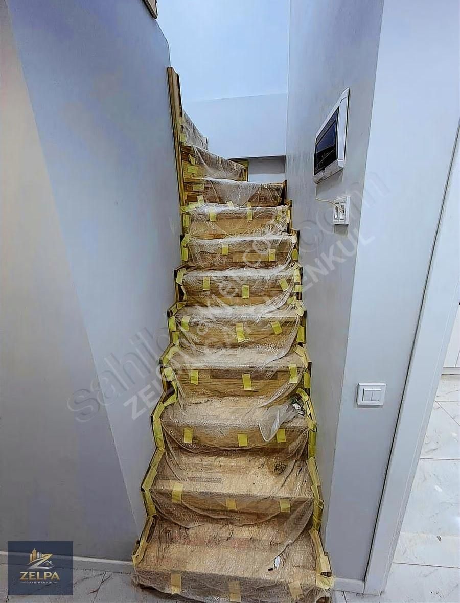 Şemsipaşa Mahalesinde 3+2 Sıfır Satılık Lüks Dubleks - Görsel 2