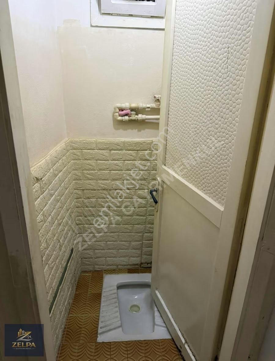 Karadeniz Mahallesinde Acil Acil Satılık 2+1 Ara Kat Daire - Görsel 26