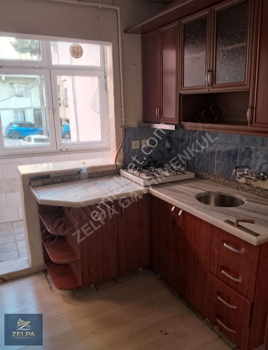Bağcılar Kemal Paşada 2+1 Köşe Başı Daire Ebeveyn Banyo - Görsel 11