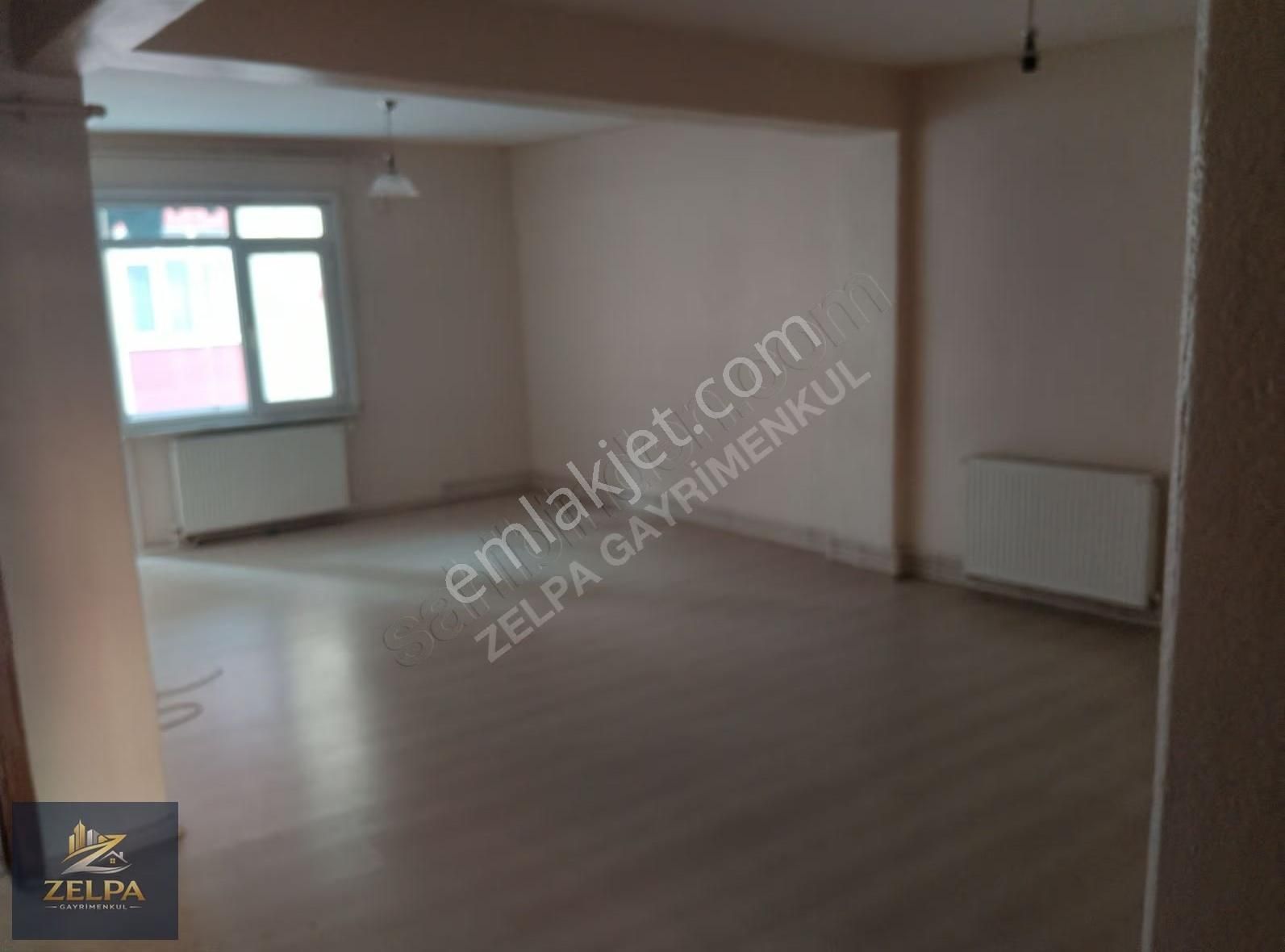 Bağcılar Kemal Paşada 2+1 Köşe Başı Daire Ebeveyn Banyo - Görsel 2