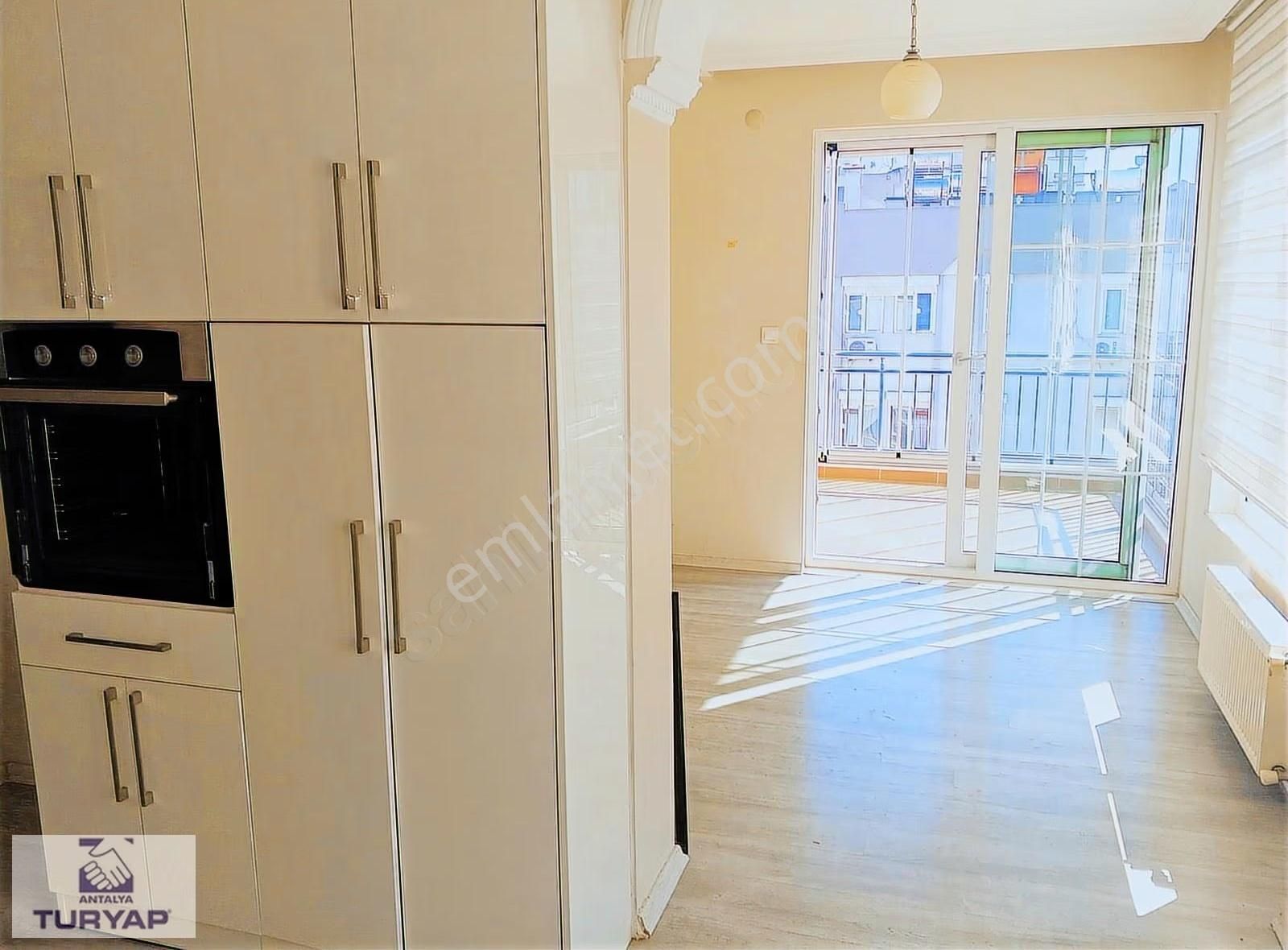 Lara Yeşilbahçe Boş Kiralık 4+2 Doğalgazlı Dubleks Daire - Görsel 20