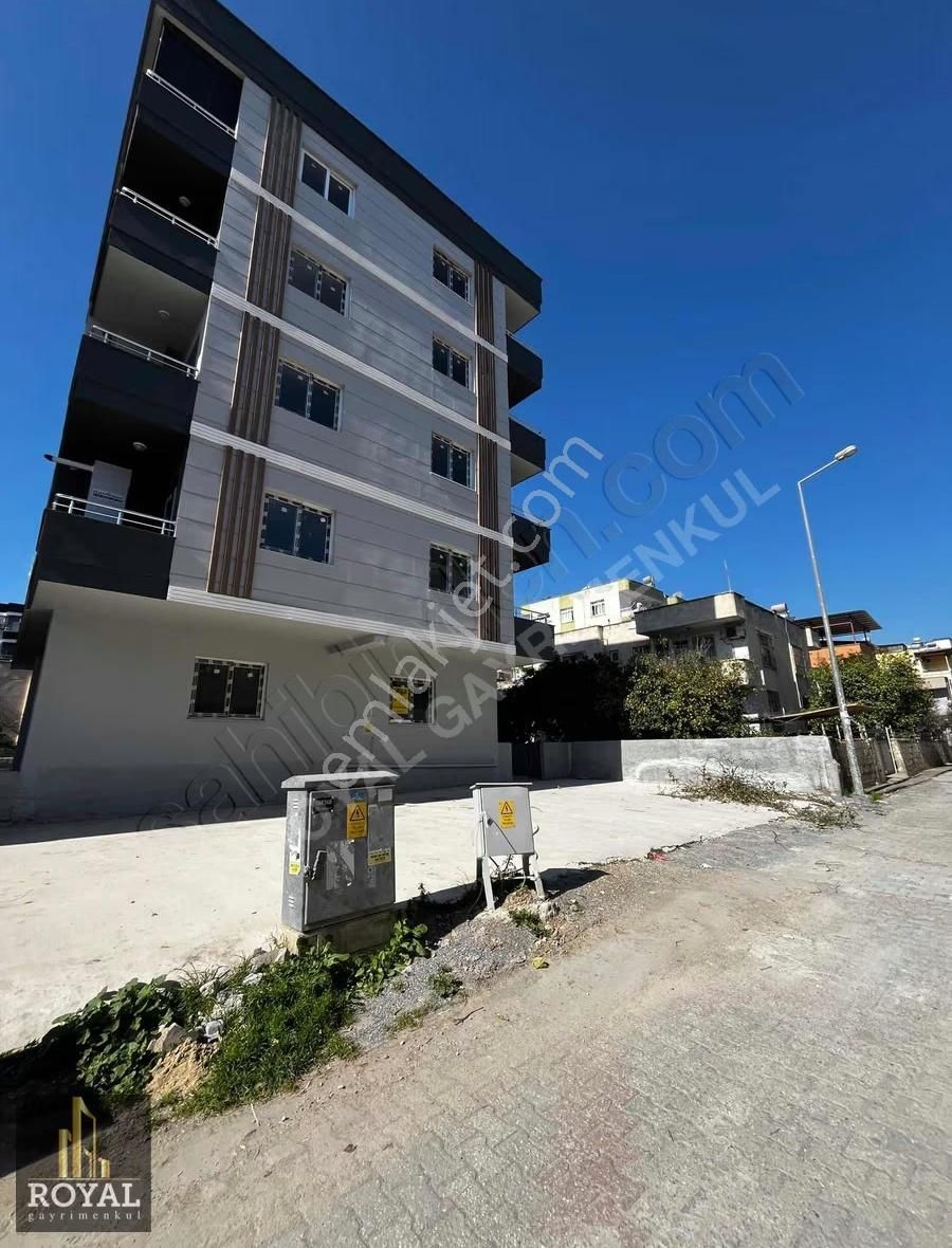 Anıt Mahallesi'nin Kalbinde, Okul Ve Market Yanı Sıfır 1+1 Daire - Görsel 10