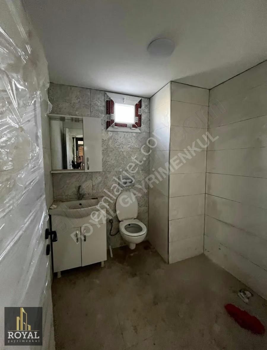 Anıt Mahallesi'nin Kalbinde, Okul Ve Market Yanı Sıfır 1+1 Daire - Görsel 13