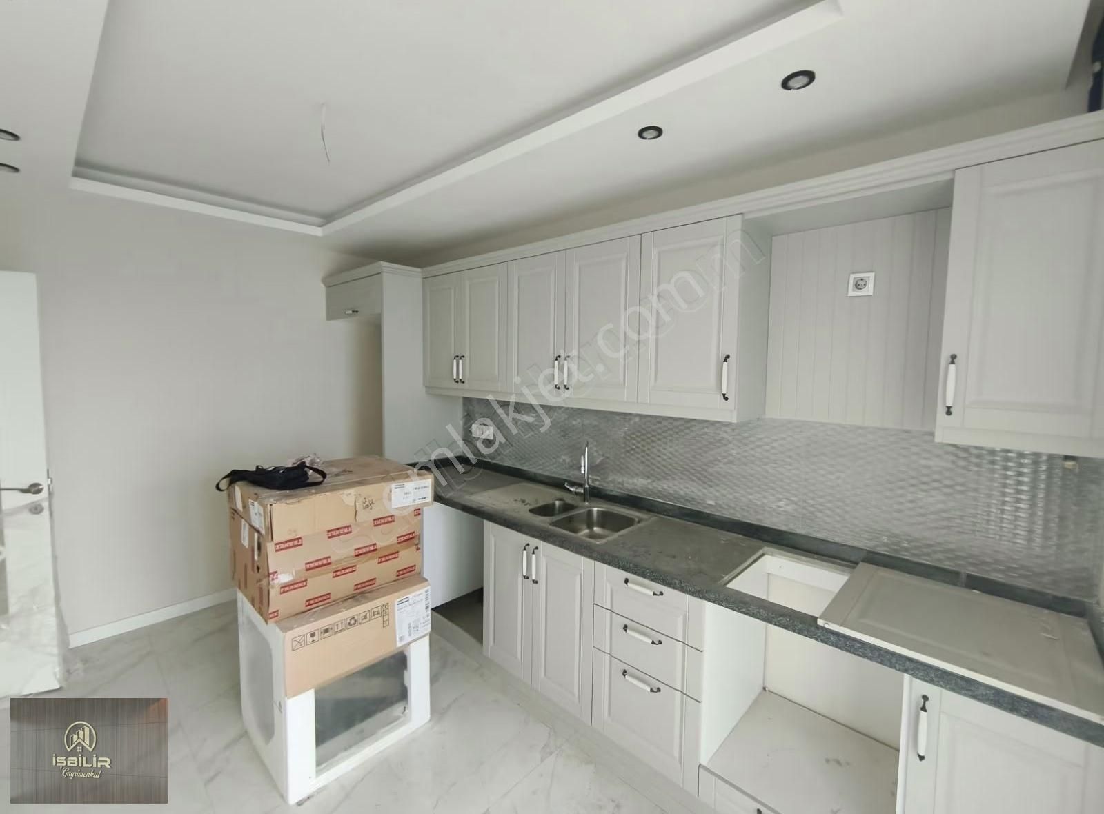 Yeşilyurt Mh. Mavi Bulvar Yanı 3+1 Satılık Sıfır Daire