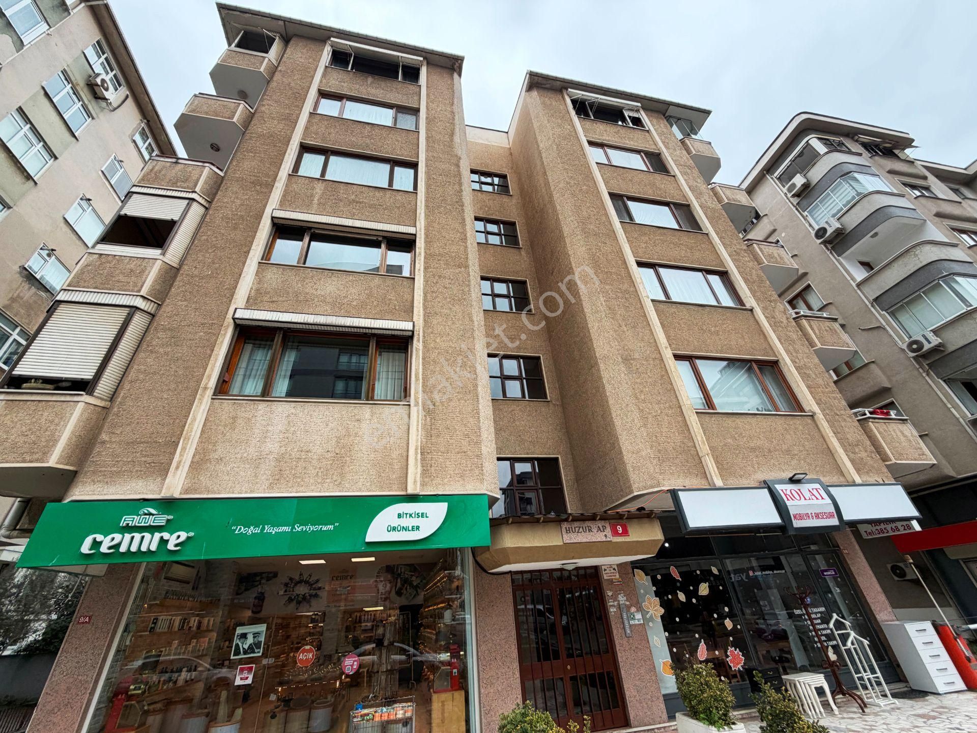 Şair Arşi Caddesi'nde 2.kat Balkonlu Otoparklı 120m2 Kiralık 3+1 - Görsel 32