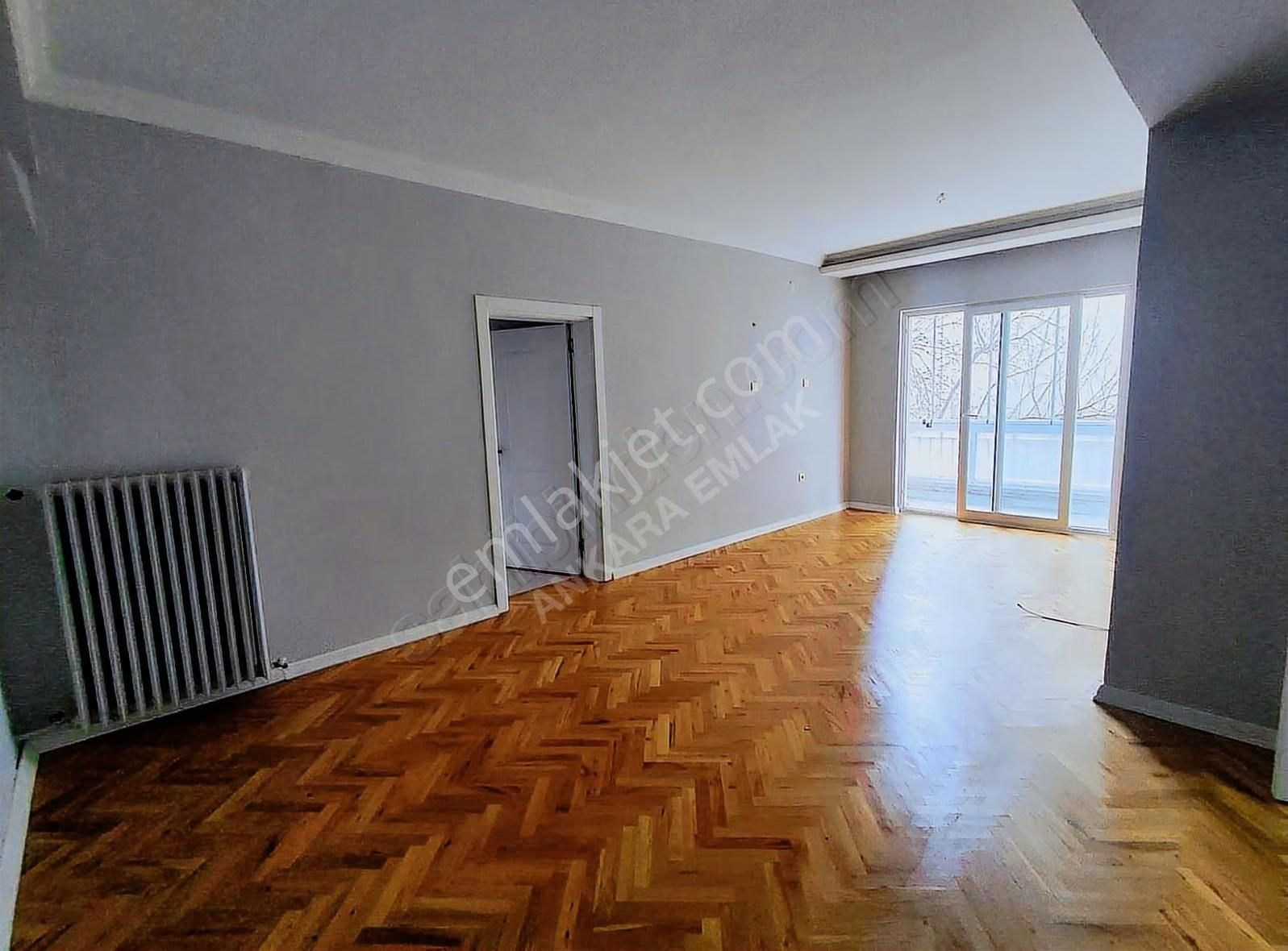 Ankara Emlak'tan Esat'ta 2+1 Full Yapılı Geniş Satılık Daire - Görsel 16