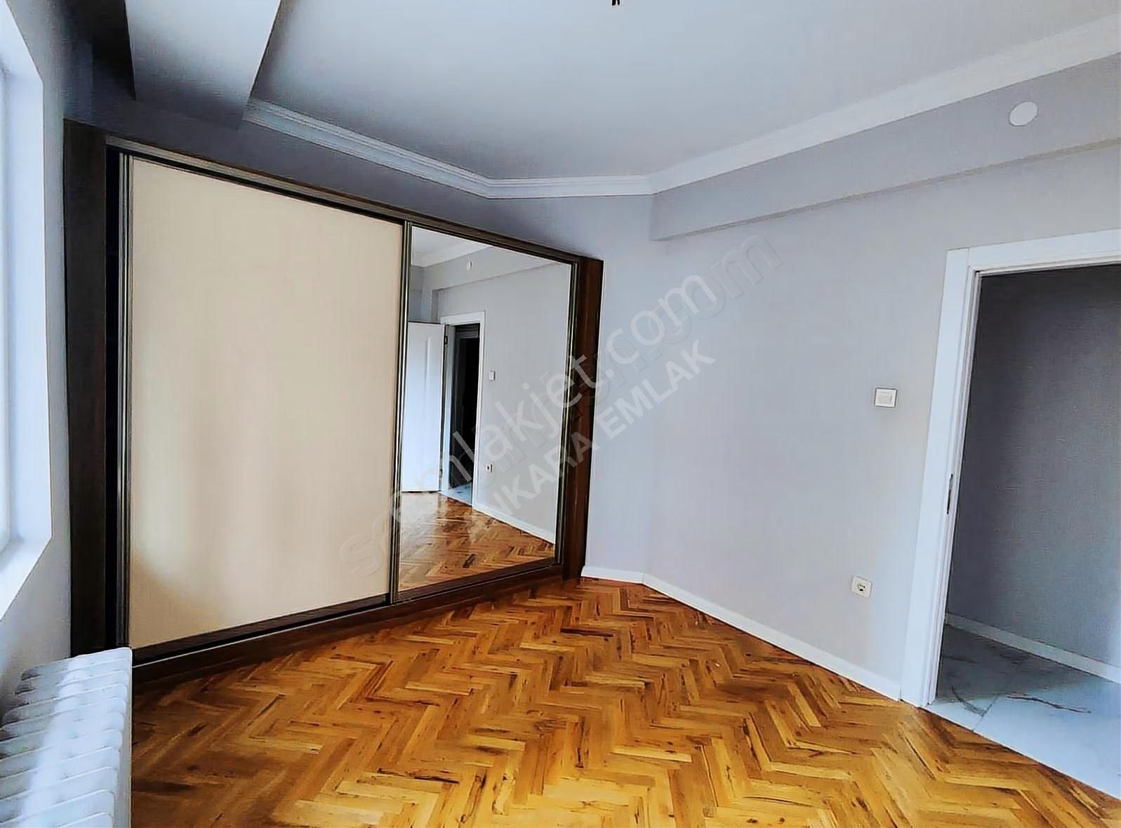 Ankara Emlak'tan Esat'ta 2+1 Full Yapılı Geniş Satılık Daire - Görsel 9