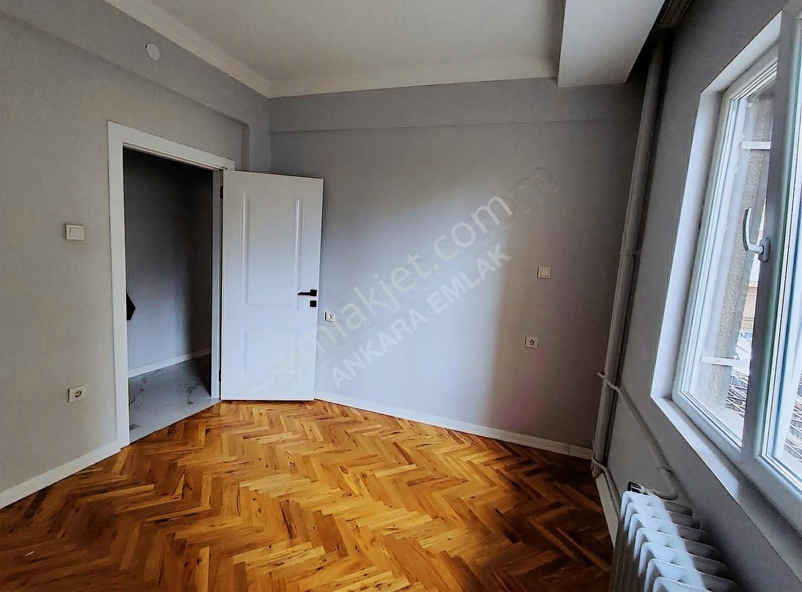 Ankara Emlak'tan Esat'ta 2+1 Full Yapılı Geniş Satılık Daire - Görsel 22