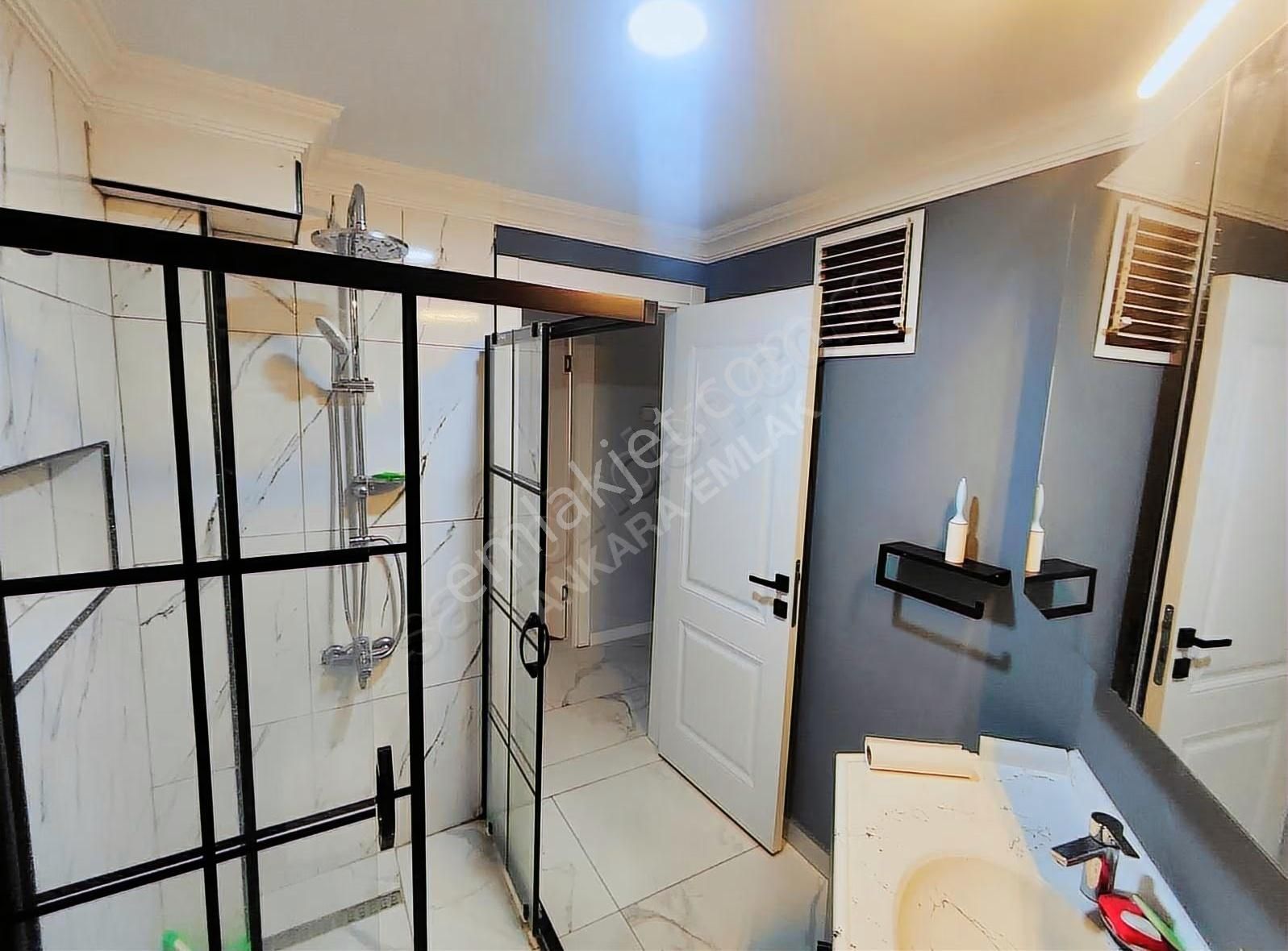 Ankara Emlak'tan Esat'ta 2+1 Full Yapılı Geniş Satılık Daire - Görsel 2