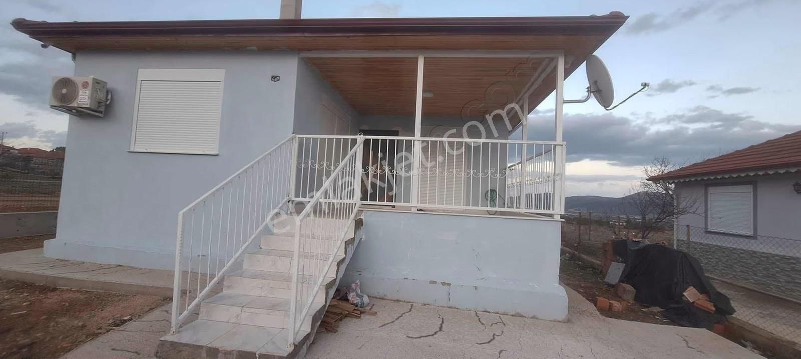 Sıfır Yeni Yapı 2+1 Satılık Müstakil Bahçeli - Görsel 9