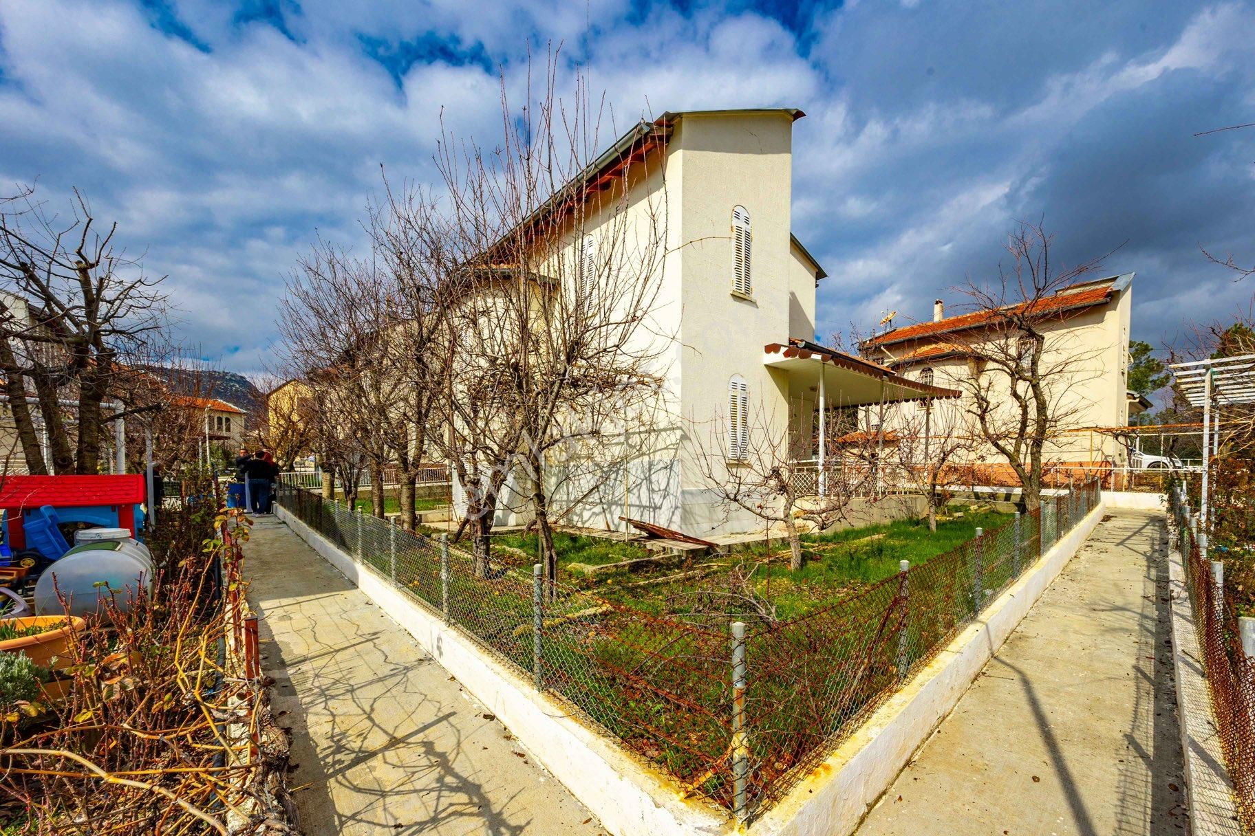 Antalya Korkuteli’nde Doğayla İç İçe Satılık Müstakil Villa - Görsel 25