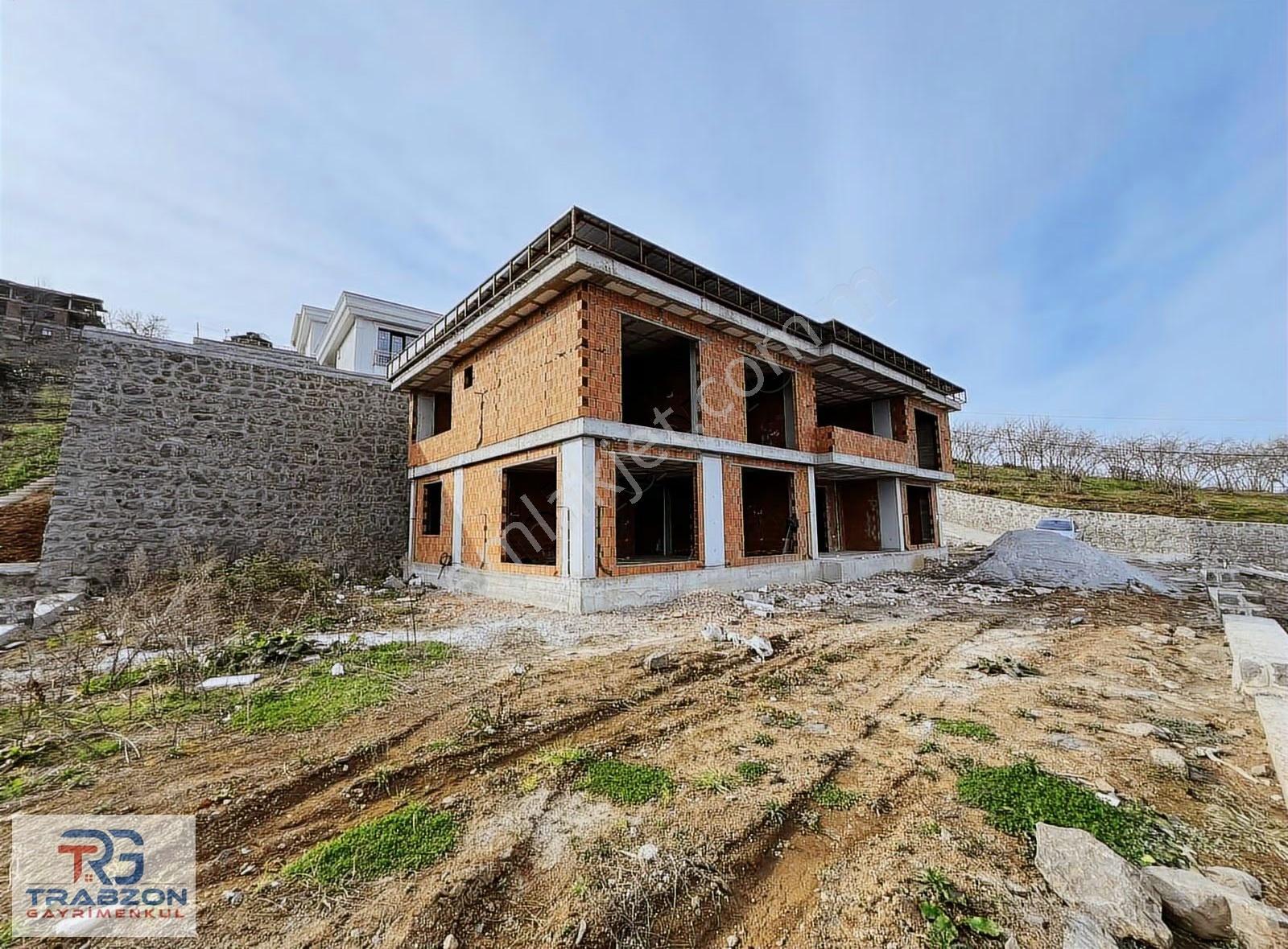 Çimenli De Satılık Lüx Deniz Manzaralı Villa