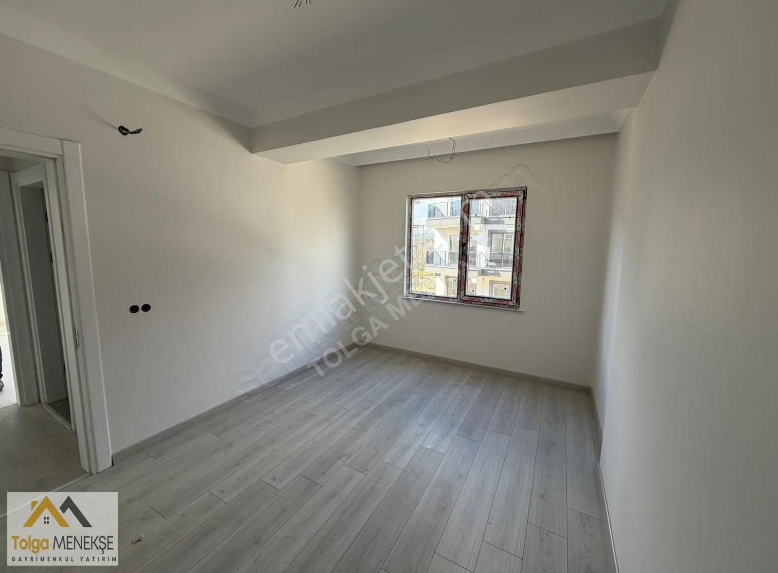 Kumbağ'da Havuzlu Sitede Denize 500m Çift Balkonlu Ultra Lüx 2+1 - Görsel 11