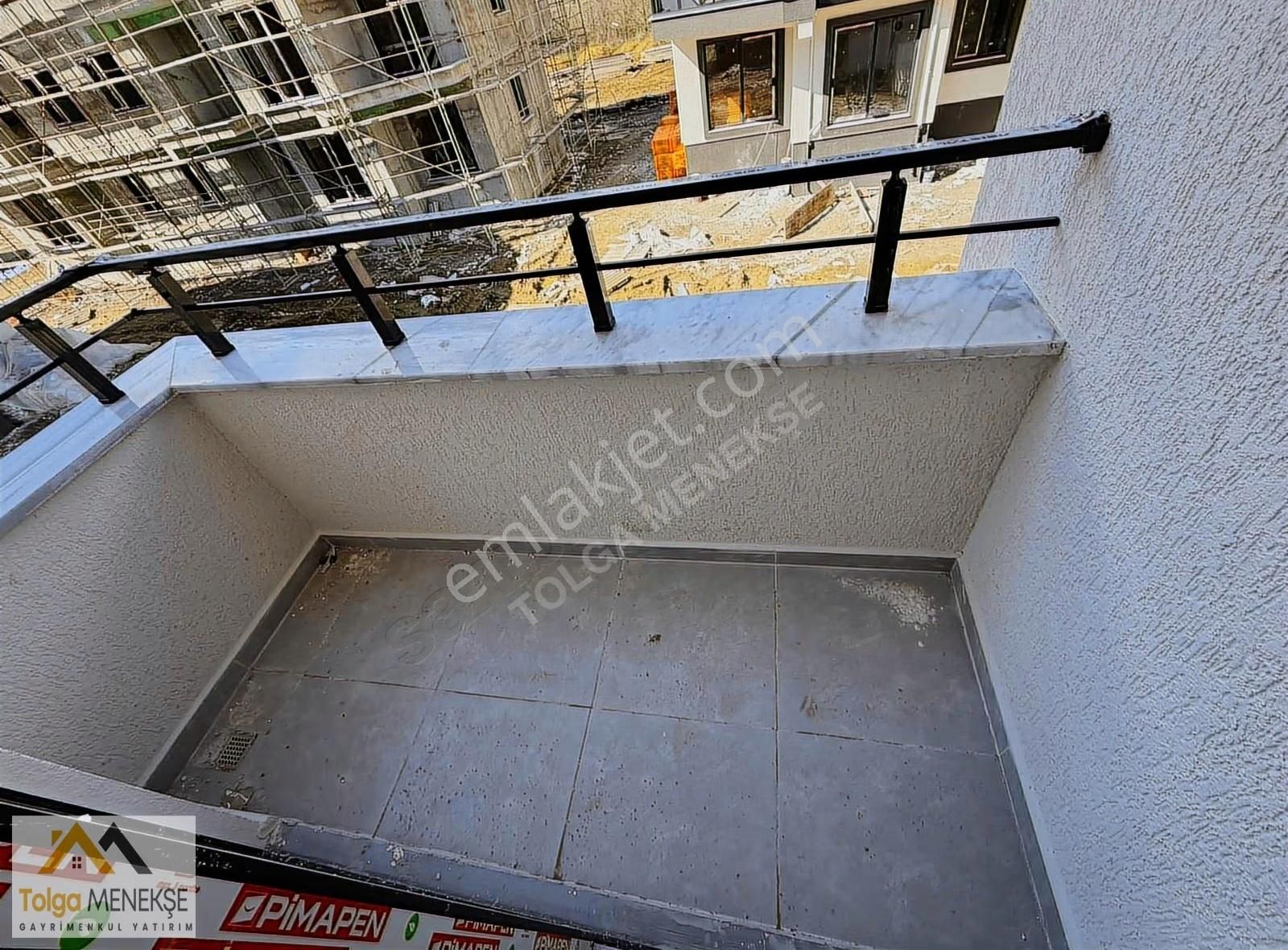 Kumbağ'da Havuzlu Sitede Denize 500m Çift Balkonlu Ultra Lüx 2+1 - Görsel 22