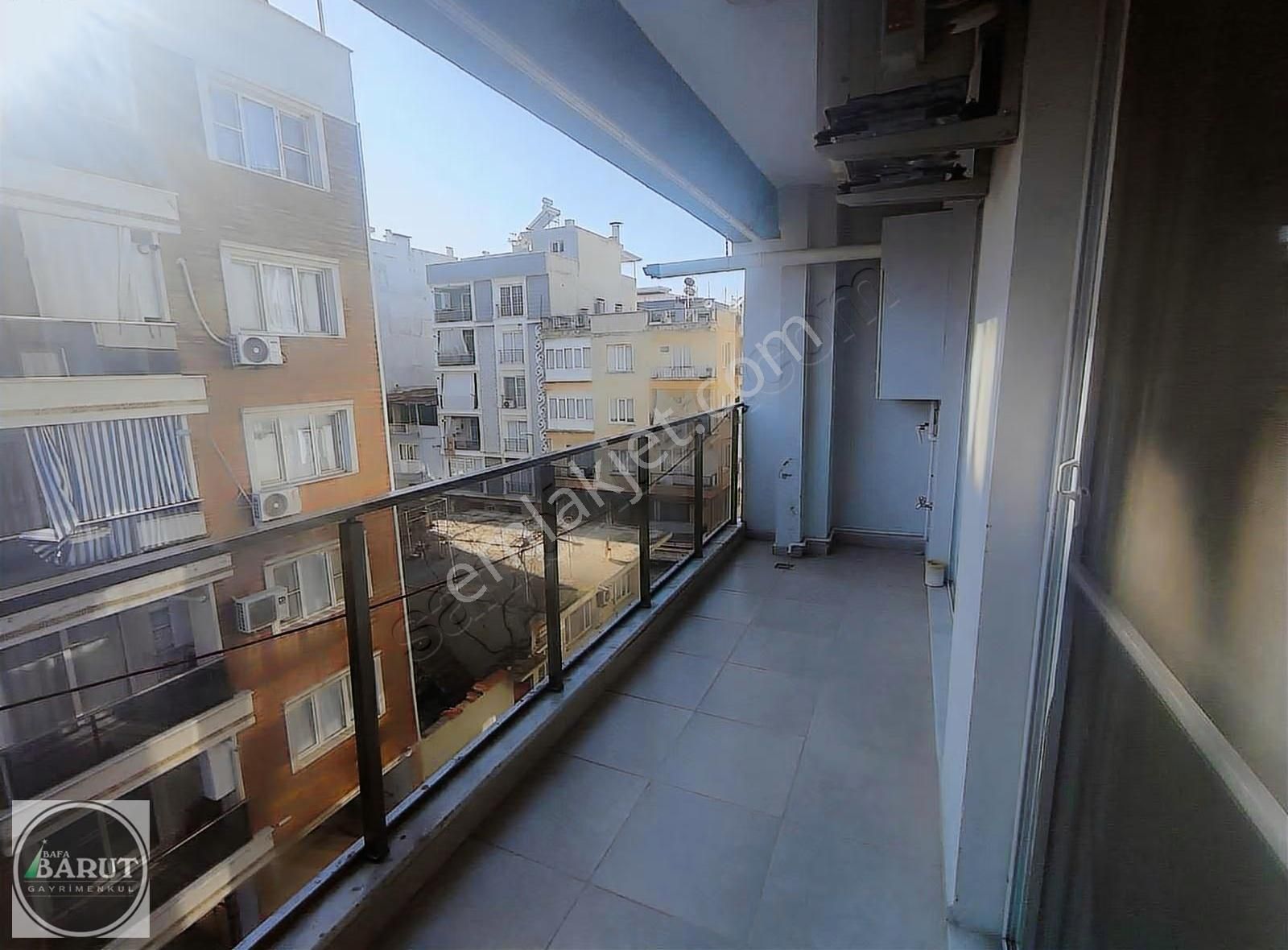 İncirliova Cumhuriyet Kapalı Pazar Yeri Yakını 4+1 Kiralık Daire - Görsel 6