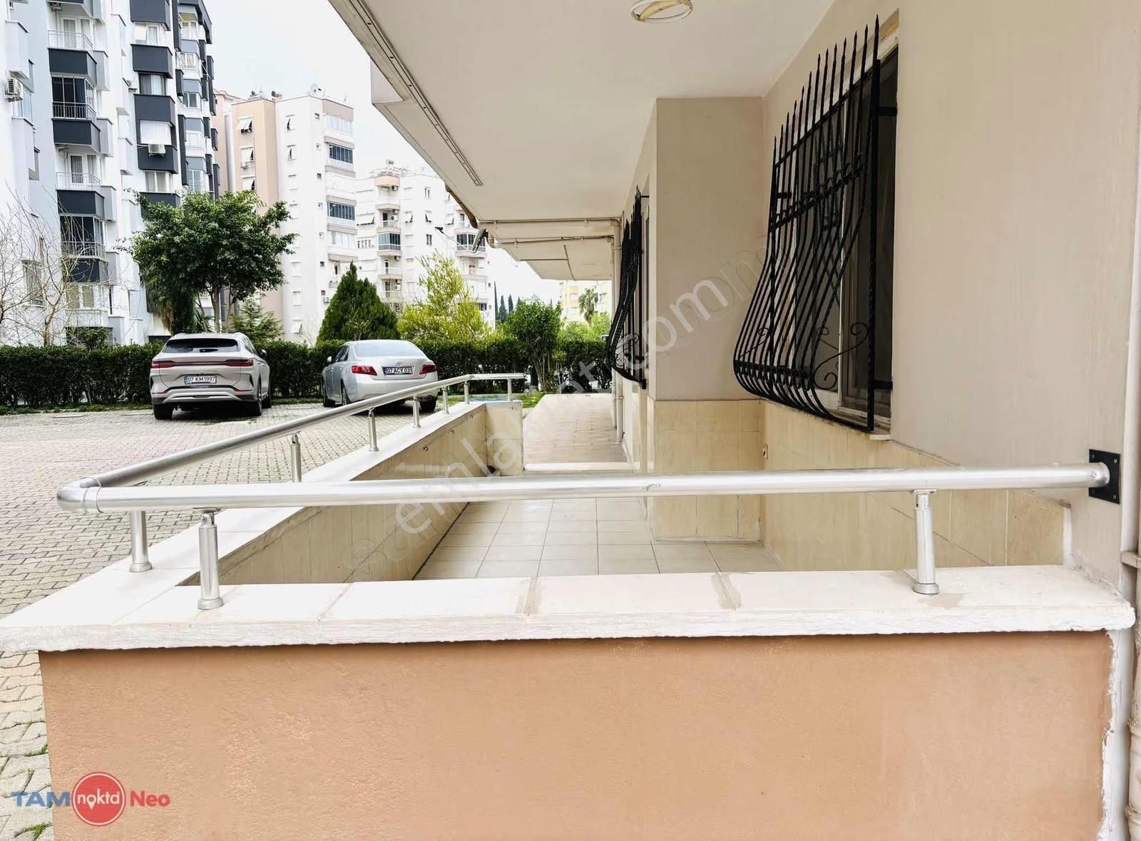 Meydankavağı Mah 12.cad Adım Mesafede Satılık 2+1 Geniş Daire - Görsel 10