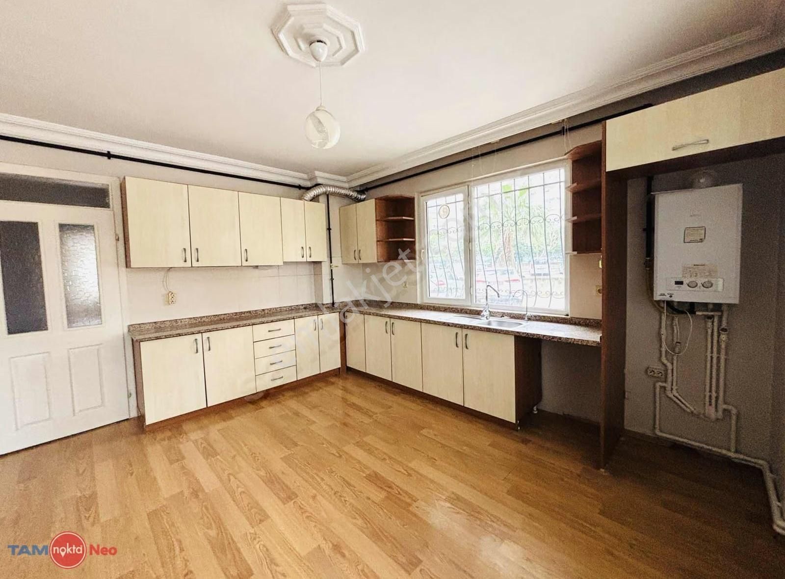 Meydankavağı Mah 12.cad Adım Mesafede Satılık 2+1 Geniş Daire - Görsel 21