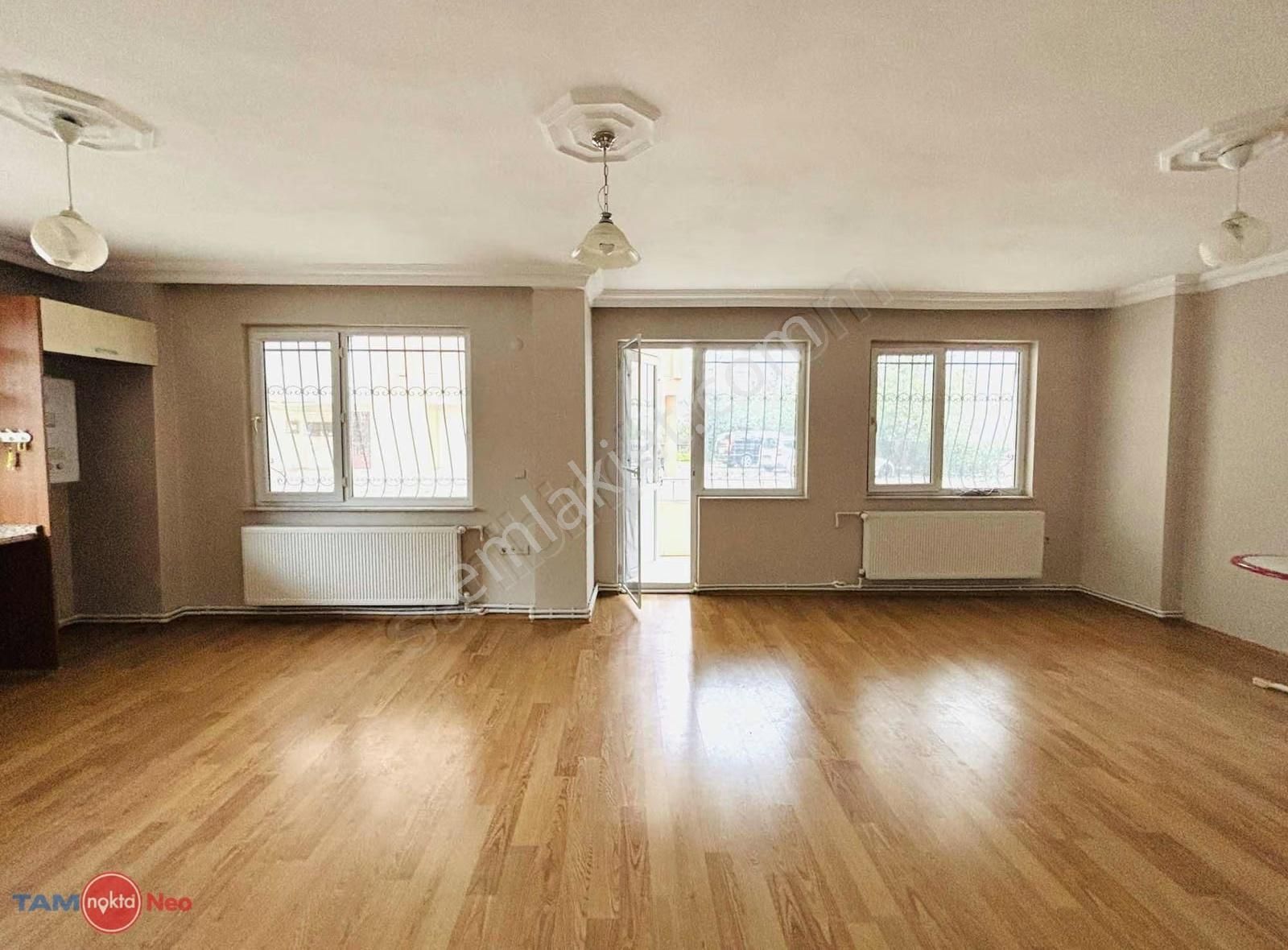 Meydankavağı Mah 12.cad Adım Mesafede Satılık 2+1 Geniş Daire - Görsel 14