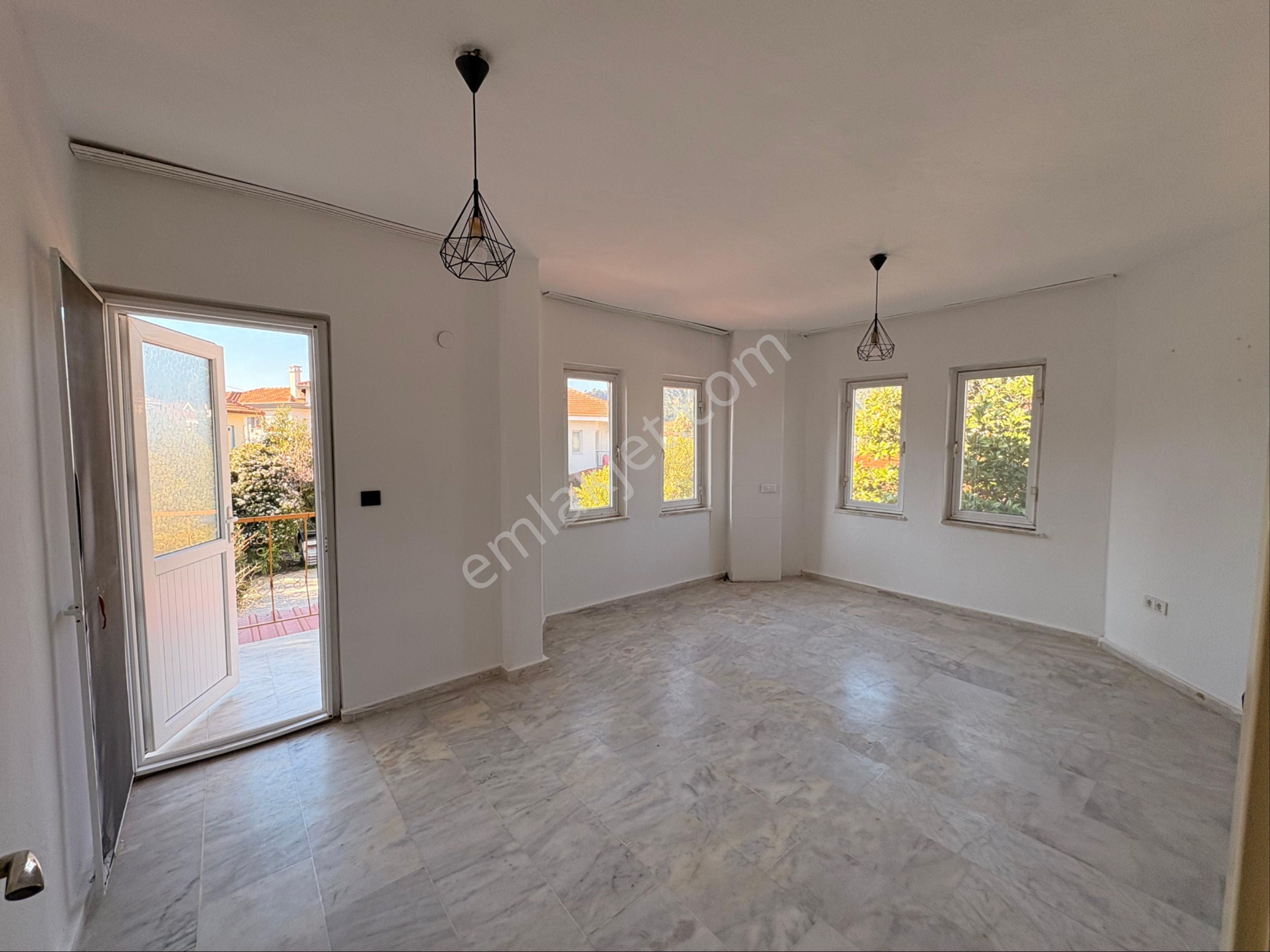 Muğla Dalyan Merkezde 2+1 Havuzlu Kiralık Daire - Görsel 2