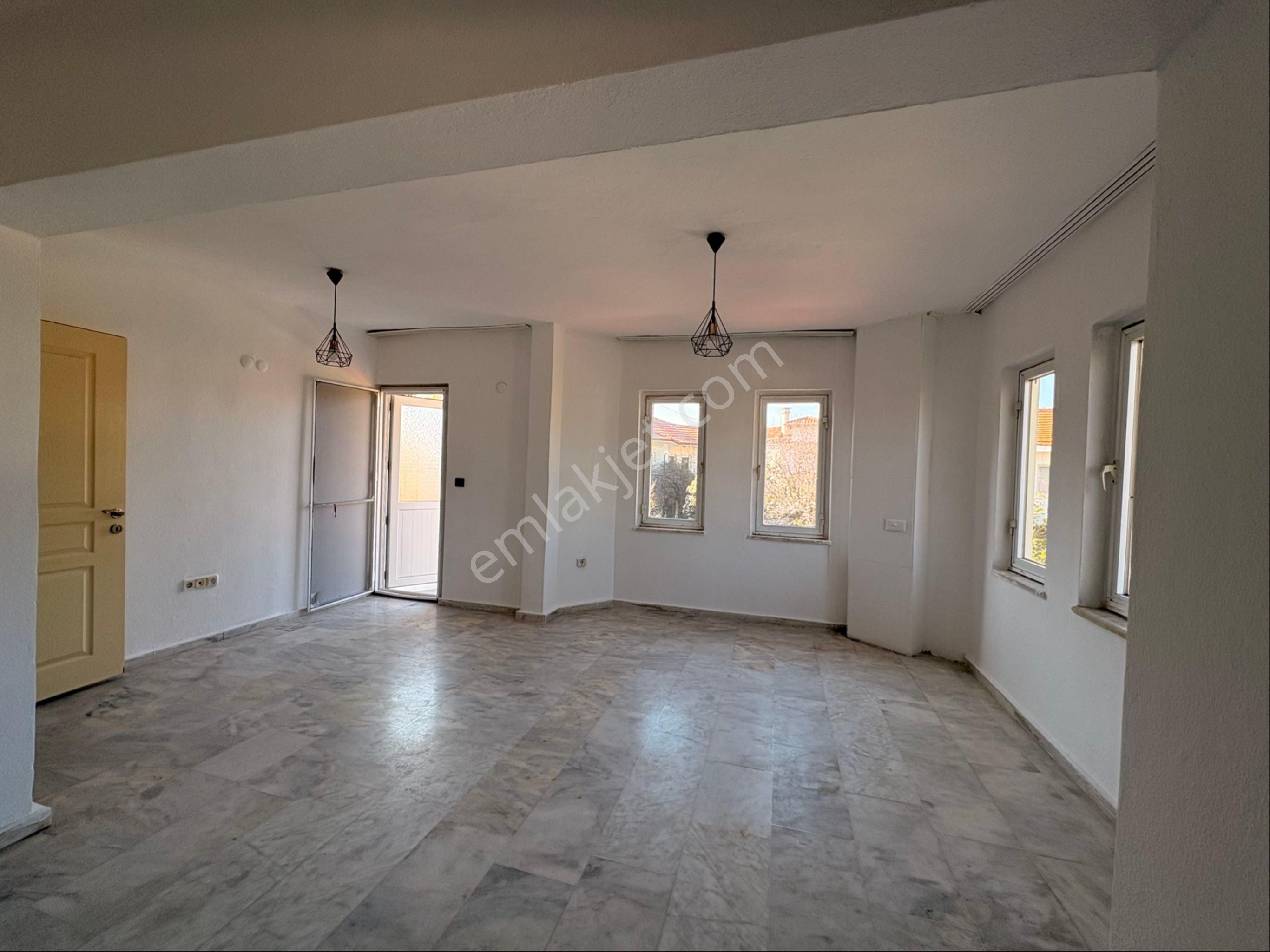 Muğla Dalyan Merkezde 2+1 Havuzlu Kiralık Daire - Görsel 3