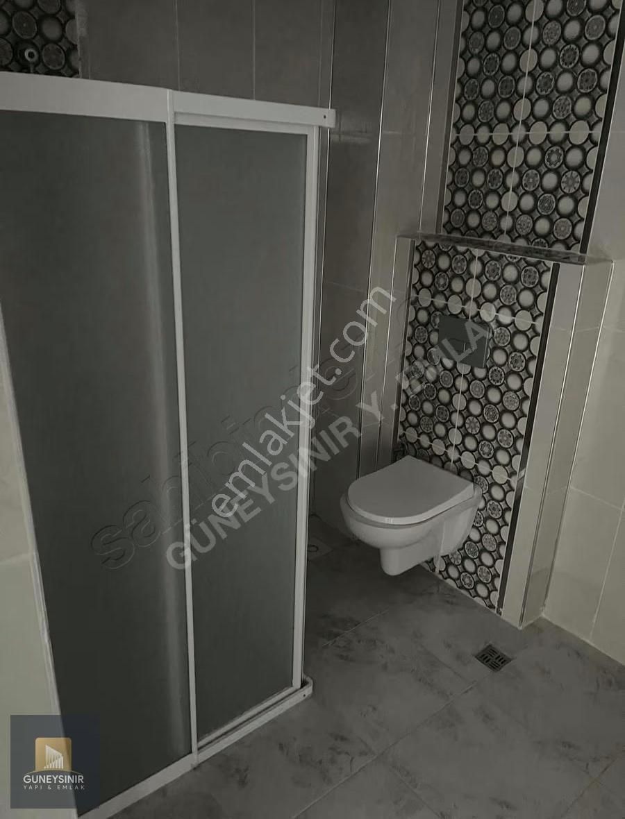 Çimenlik Cad. Cepheli Arakat Önü Açık 3+1 - Görsel 19