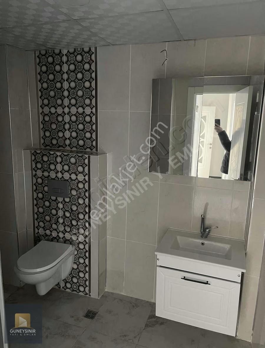 Çimenlik Cad. Cepheli Arakat Önü Açık 3+1 - Görsel 8