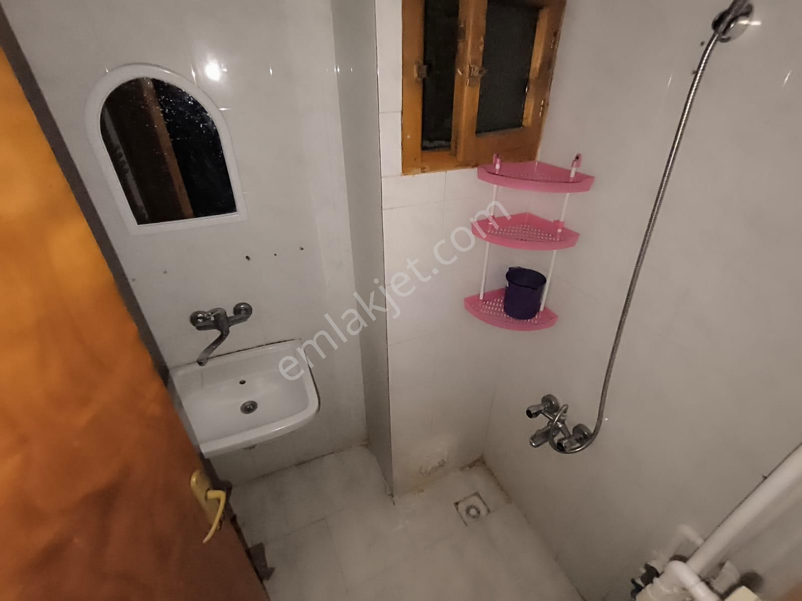 Yılmaz Gayrimenkulden Eşyalı Kiralık 3+1 Ön Cephe Masrafsız Hazır Kurulu Düzen - Görsel 9