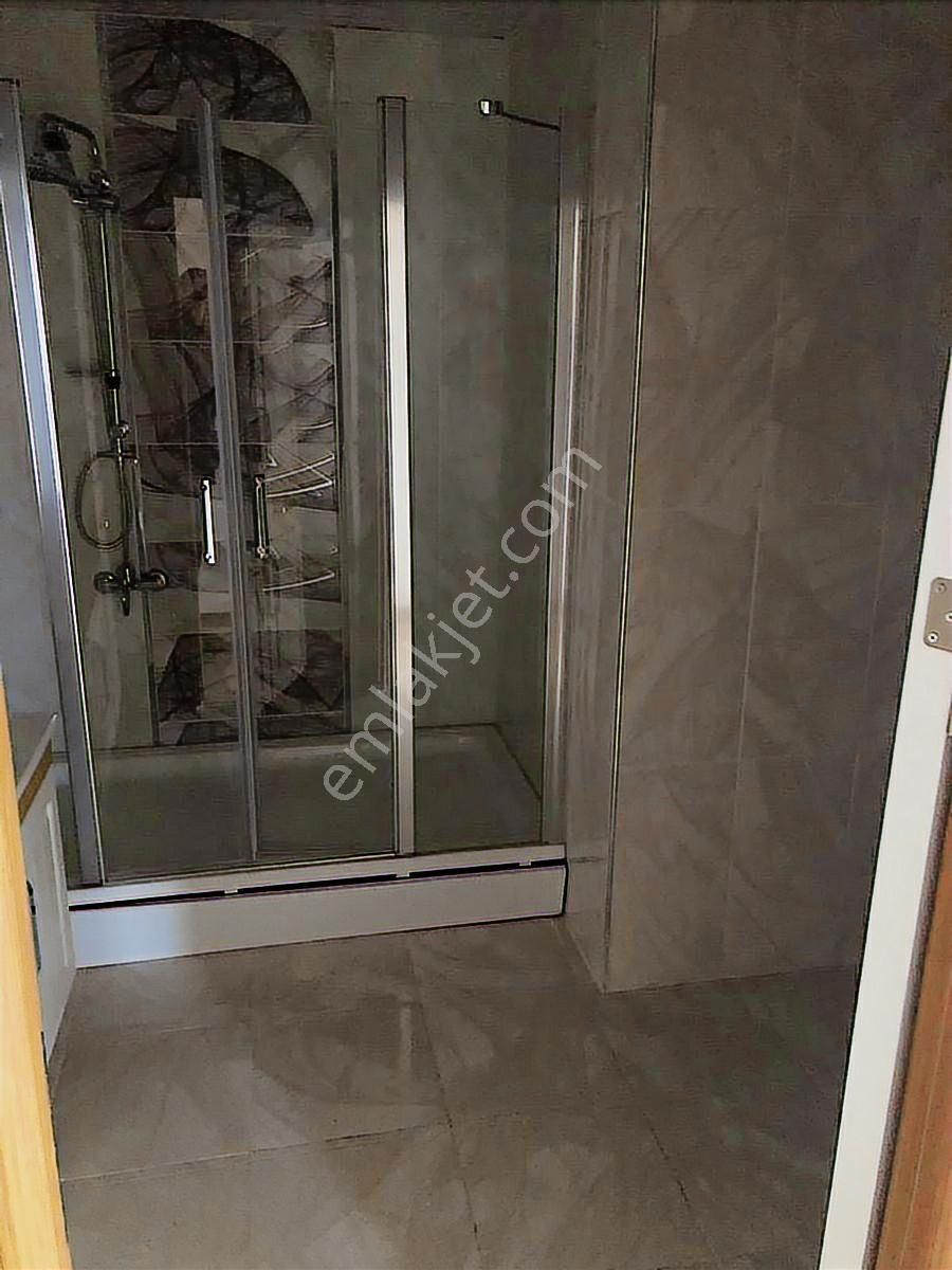 Cadde Cephe Kiralık Kombili 2+1 Daire Markete Pazara Okula Yakın - Görsel 12