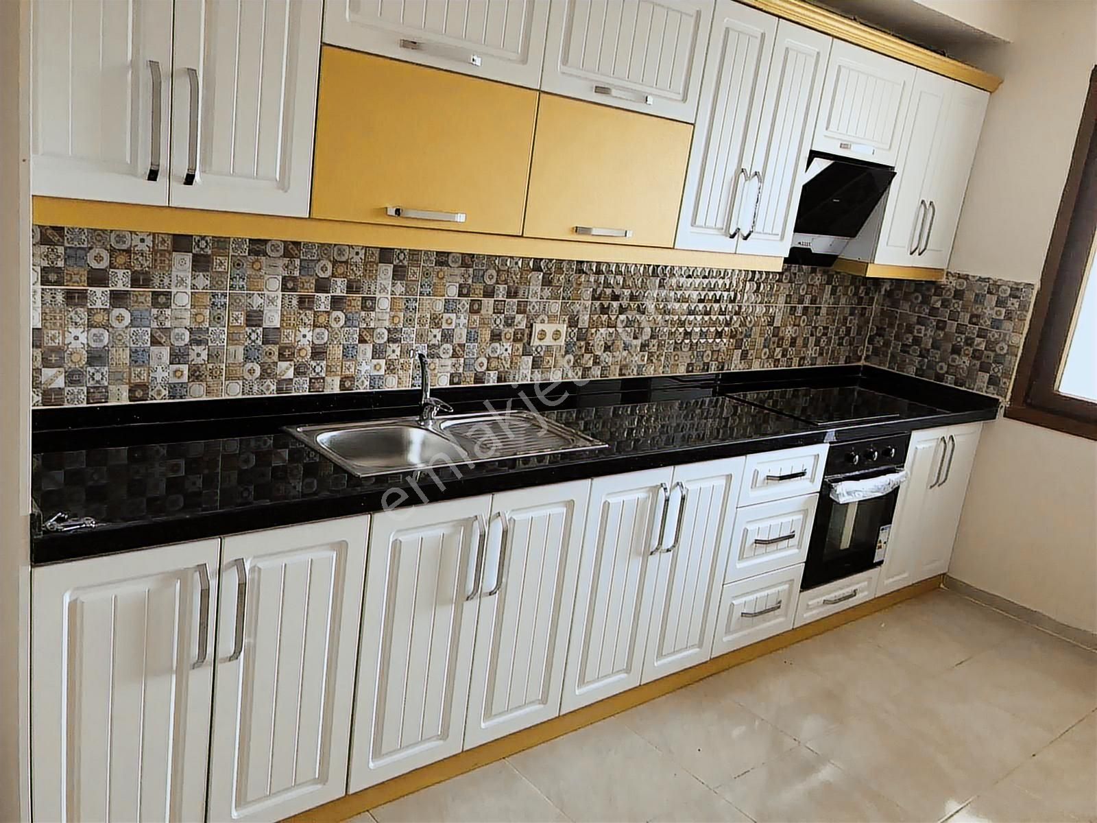 Cadde Cephe Kiralık Kombili 2+1 Daire Markete Pazara Okula Yakın - Görsel 18