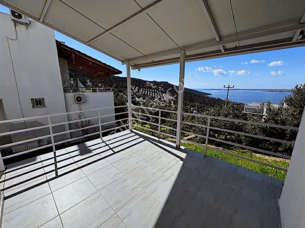 Didim Akbükte Tam Müstakil Deniz Manzaralı Fırsat Villa - Görsel 17