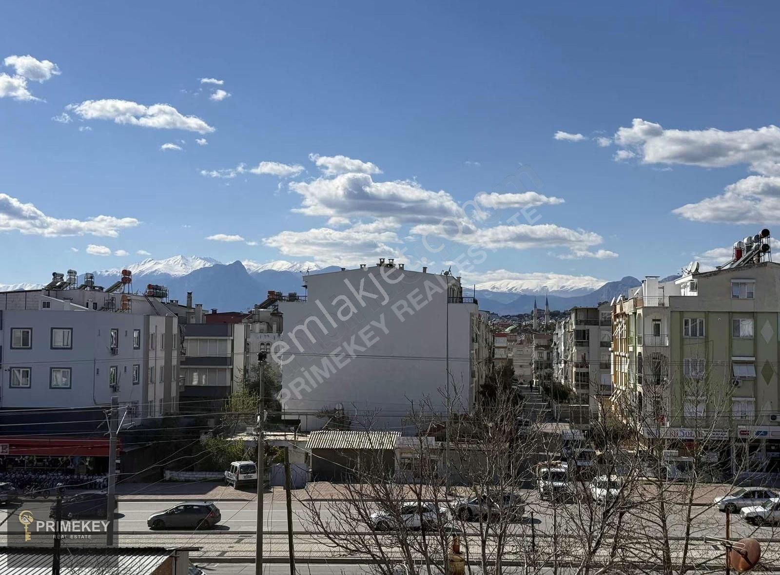 Sütçüler Mah 3+1 3.kat Üstü Çatılı Tramvayın Dibinde Satılık. - Görsel 5