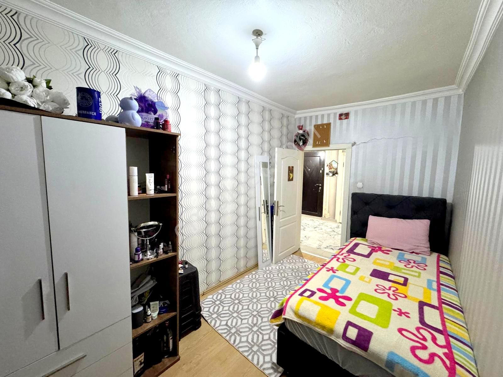 Emre Emlaktan Topçu Mahallesinde İstasyon Caddesi Yakını Satılık 3+1 Daire - Görsel 8