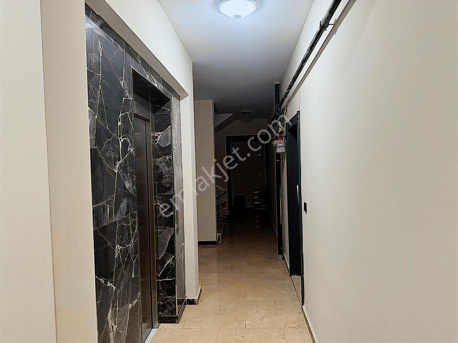 Görüklede Havuzlu Sitede 2+1 Full Eşyalı Klimalı Kiralık Daire - Görsel 3