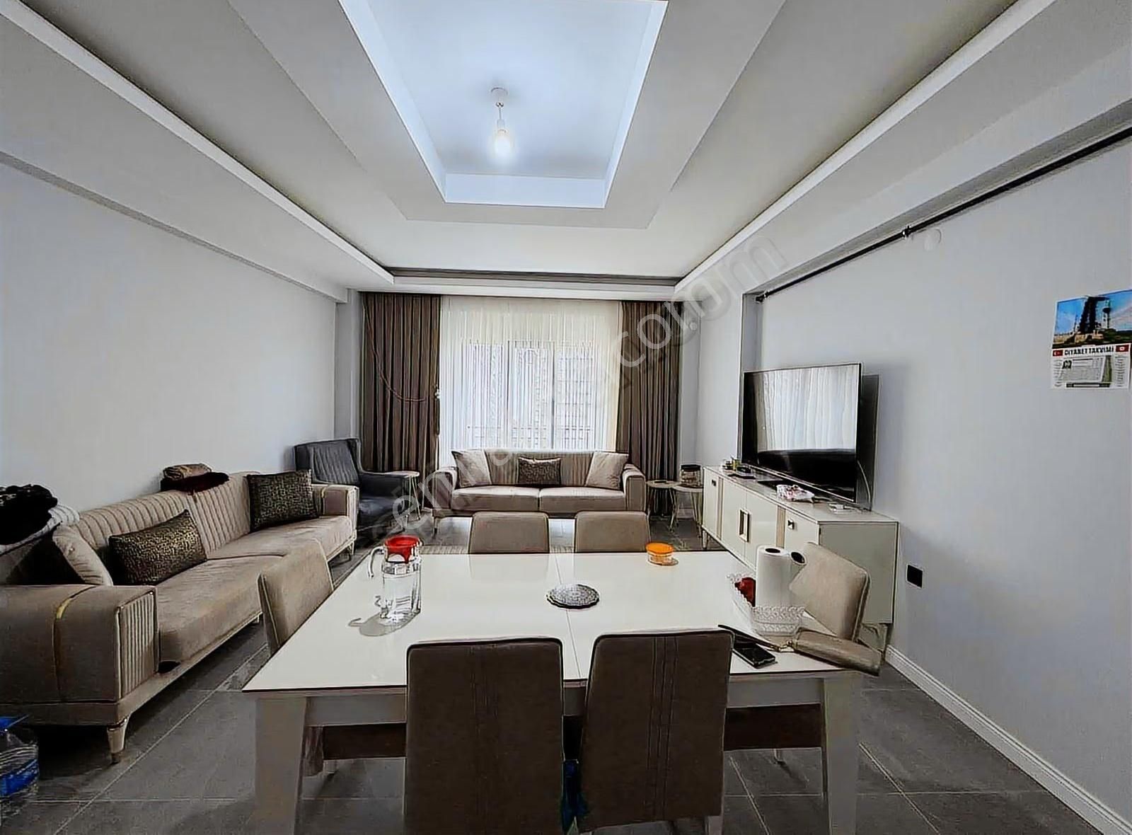 Satılık 2+1 Atakum Gökdelenler'de Site İçinde Deniz Manzaralı - Görsel 3