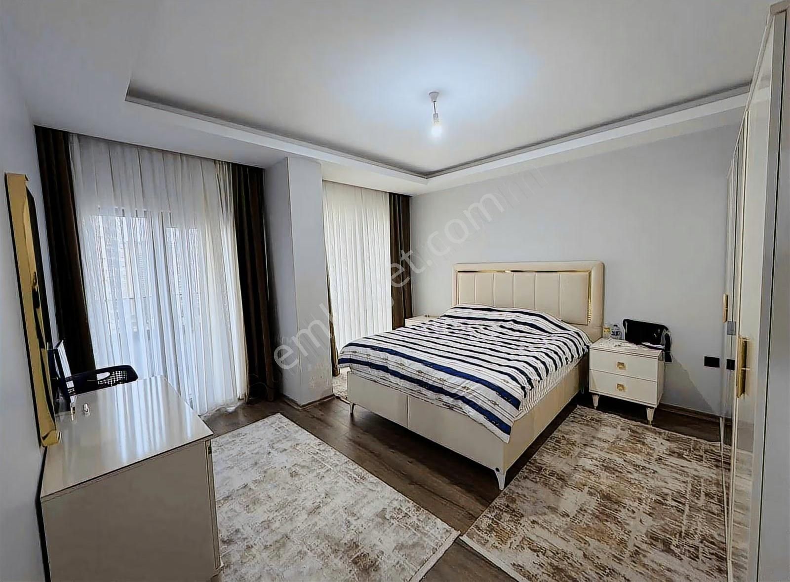 Satılık 2+1 Atakum Gökdelenler'de Site İçinde Deniz Manzaralı - Görsel 16