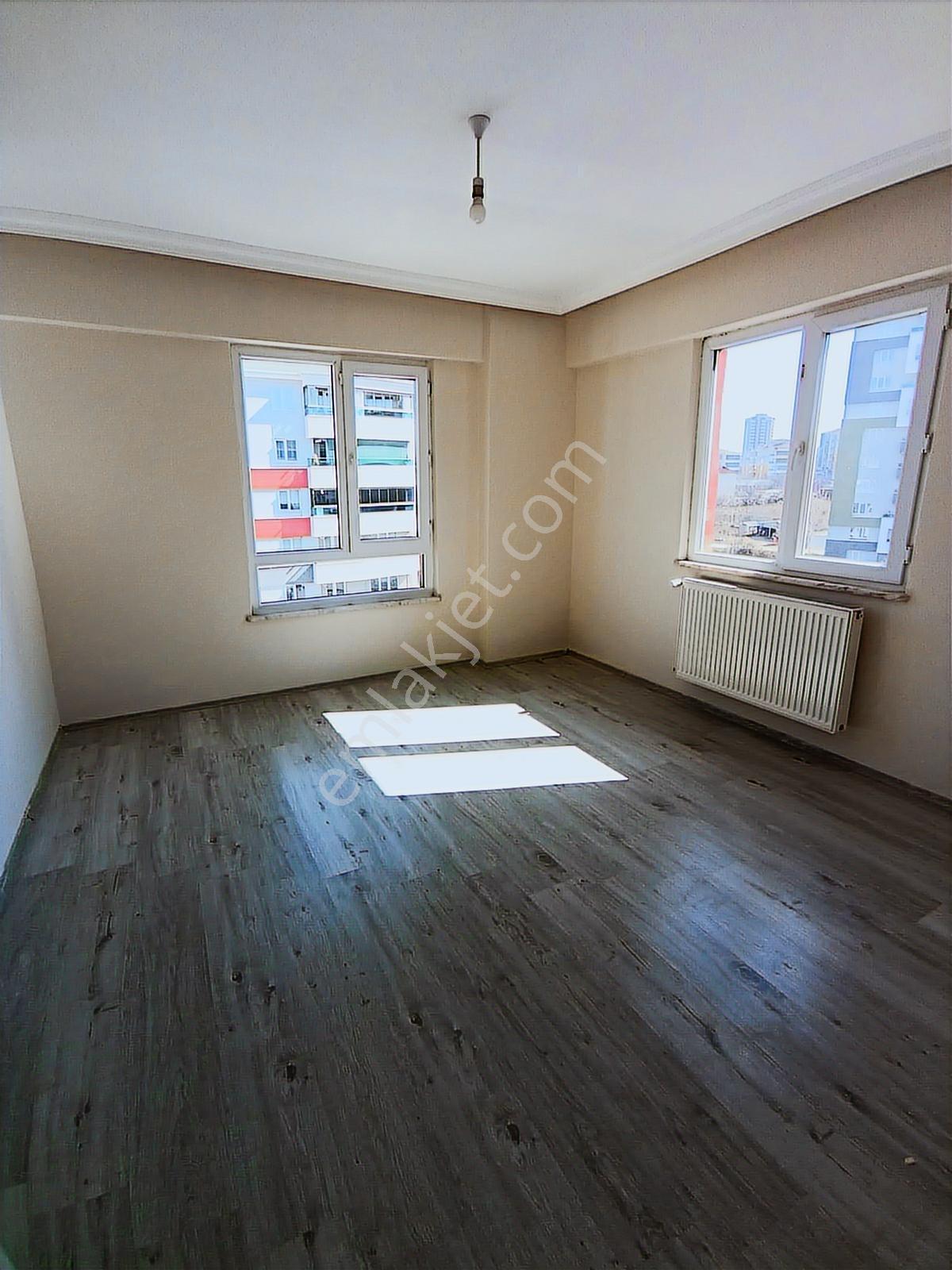 Bizim Emlaktan Kiba Meridyen Sitesinde Ara Kat 3+1 Kiralık Daire - Görsel 2