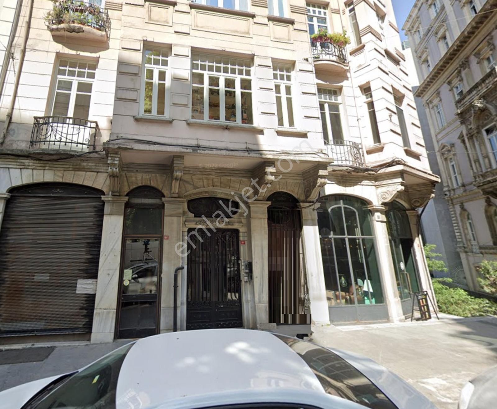 Bankalar Caddesinde Panaromik Boğaz Manzaralı 165 M2 Ofis Büro - Görsel 4