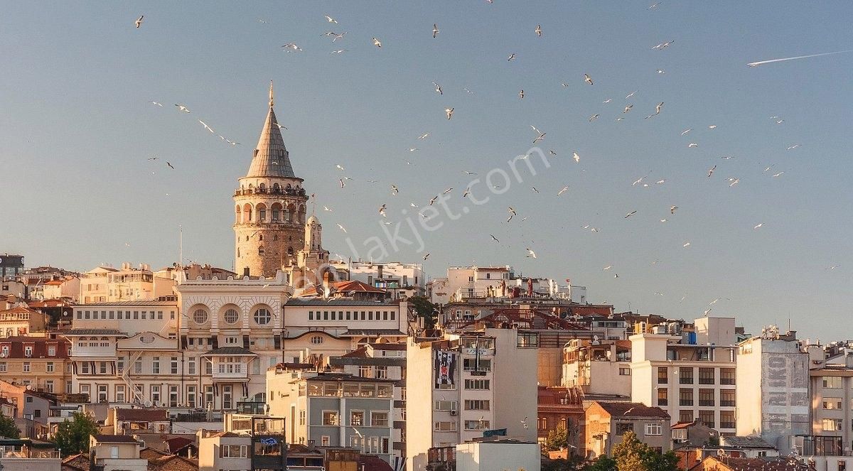 Bankalar Caddesinde Panaromik Boğaz Manzaralı 165 M2 Ofis Büro - Görsel 9