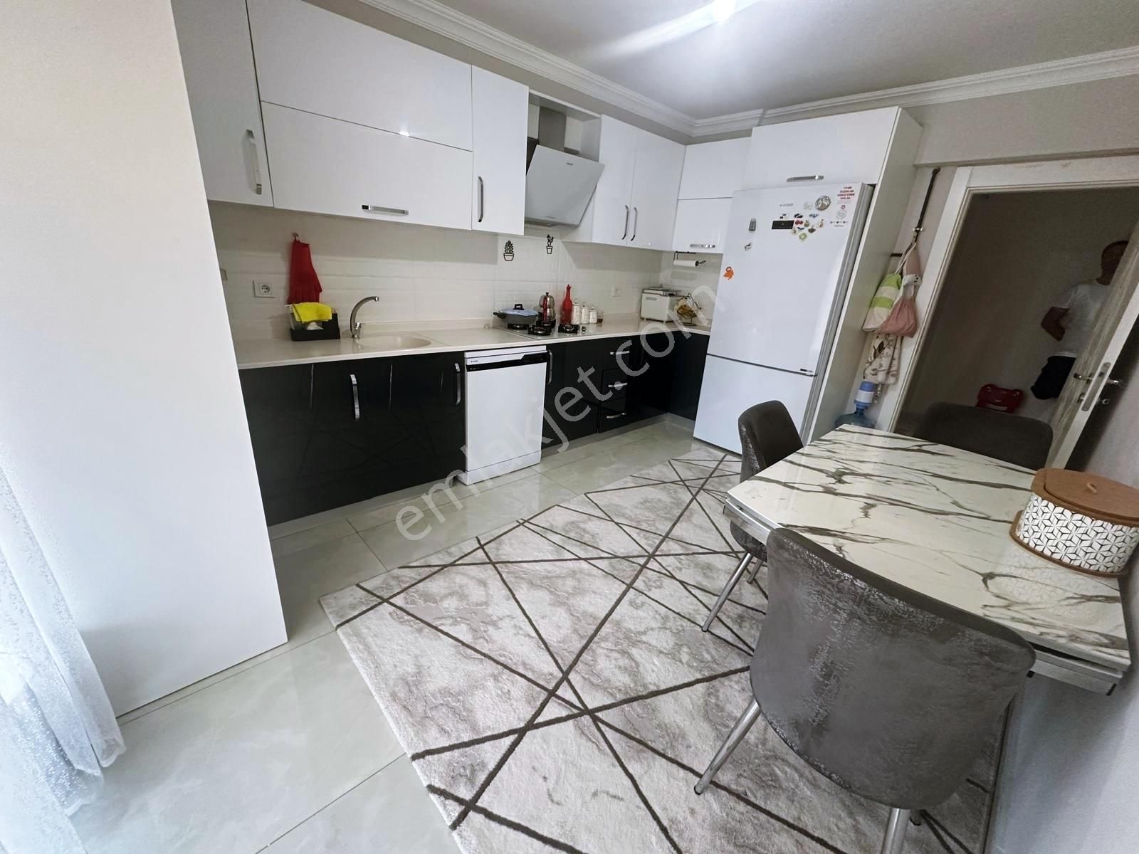 Fuat Çetin'den Çift Bloklu Site İçerisinde 4+1 Yerden Isıtmalı - Görsel 31