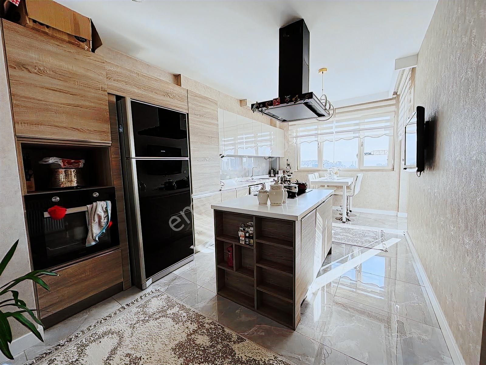 Fuat Çetin'den Gözde Proje Gamador Bulvarda 29.kat 3+1 Fırsat - Görsel 33