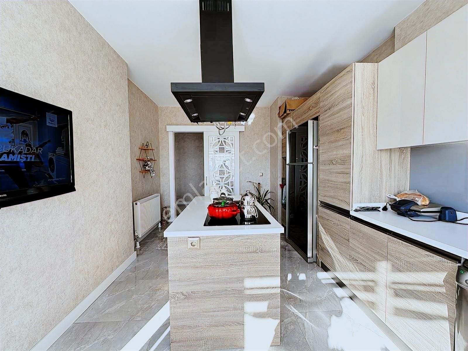 Fuat Çetin'den Gözde Proje Gamador Bulvarda 29.kat 3+1 Fırsat - Görsel 7