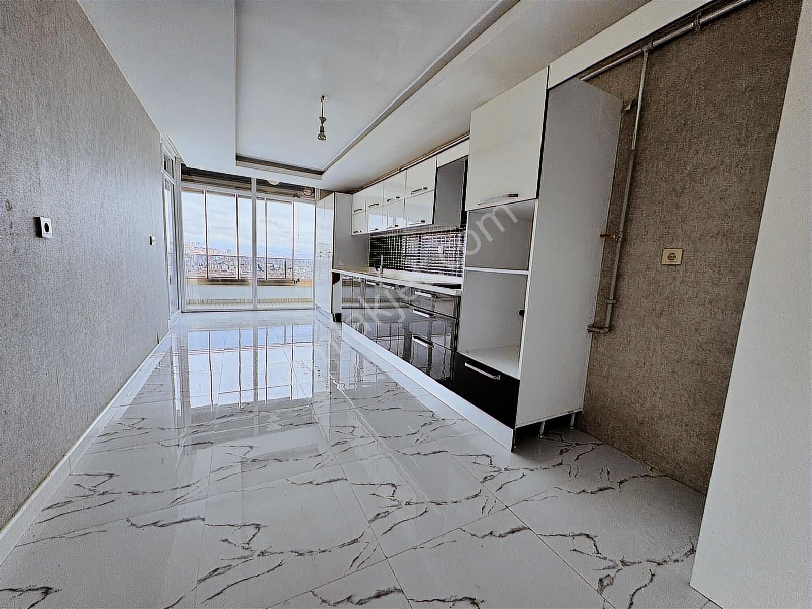 Fuat Çetin'den Şehir Hast.ve Antares Yakını Manzaralı 210 M2 - Görsel 33